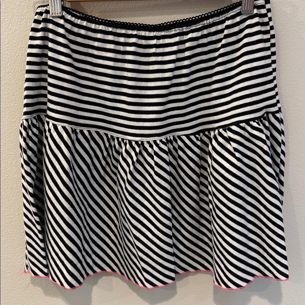 Roxy Black and White Striped Skirt with Pink Accent Vintage Y2K